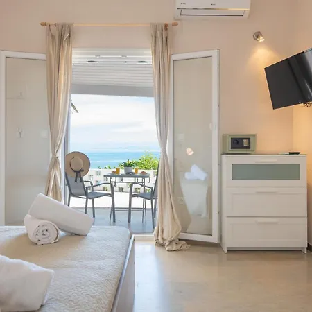 Eden Sea View